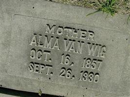 Alma Van Wig