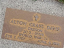 Alton Craig Davis