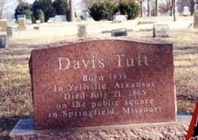 Davis Tutt