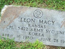 Leon Macy