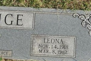 Leona Frerichs Lange Leona Frerichs Lange