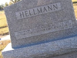 Lisette D Hellmann