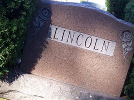 Lorraine Truax Lincoln