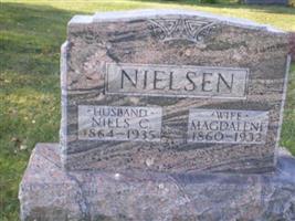 Niels C Nielsen