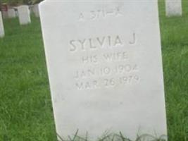 Sylvie J Hill
