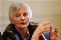 Anne-Sylvie Mouzon on Sysoon