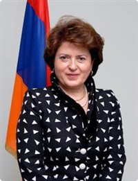 Karine Kazinian on Sysoon