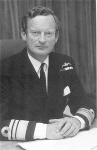 Sandy Woodward on Sysoon