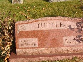 A. Mae Tuttle