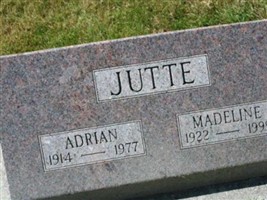 Adrian Jutte Adrian Jutte
