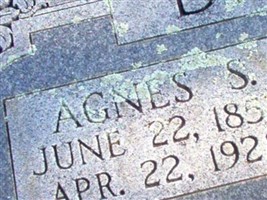 Agnes Suzanne Luke Davis
