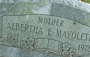 Albertha L Mayoleth