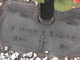 Alfredo L Ramirez
