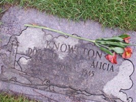 Alicia Knowlton Alicia Knowlton