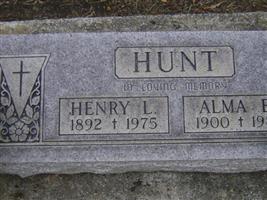 Alma E Hunt