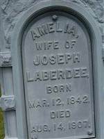 Amelia Laberdee Amelia Laberdee