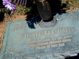 AMN Daryl Lee Davis (1890111.jpg) AMN Daryl Lee Davis (1890111.jpg)