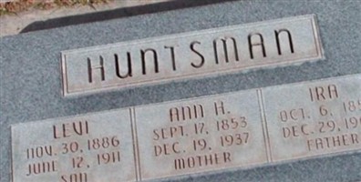 Anna H Huntsman