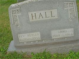 Anna Hall