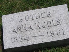 Anna Somers Kools