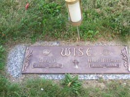 Anne Hoffmann Wise Anne Hoffmann Wise