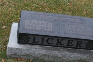 Anne Licker