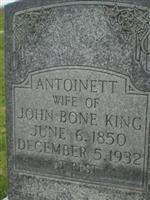 Antoinett King