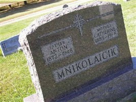 Anton Mnikolaicik Anton Mnikolaicik