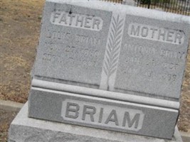Antonia Lieck Briam Antonia Lieck Briam