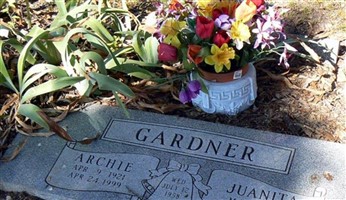 Archie Lin Gardner Archie Lin Gardner