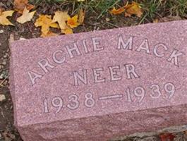 Archie Mack Neer