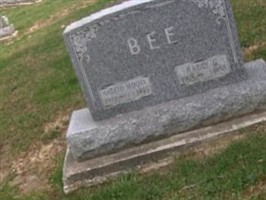 Ardllh Moore Bee Ardllh Moore Bee