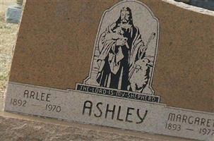 Arlee Ashley Arlee Ashley