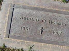 Arnold O Holmes