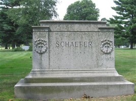 Arthur H Schaefer