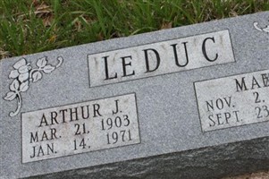 Arthur J LeDuc
