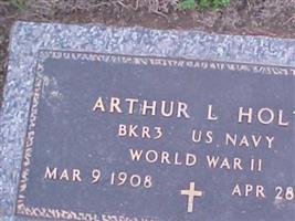 Arthur L Holt