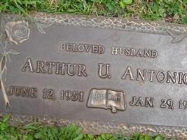 Arthur Ubaldo Antonio