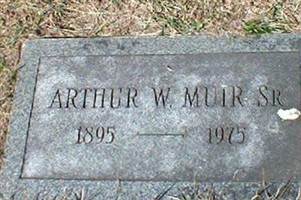 Arthur W Muir, Sr