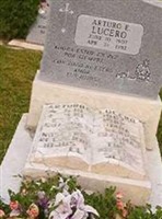 Arturo E Lucero