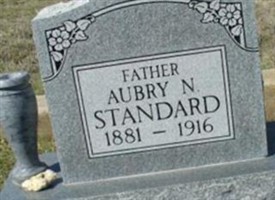 Aubrey Newt Standard Aubrey Newt Standard