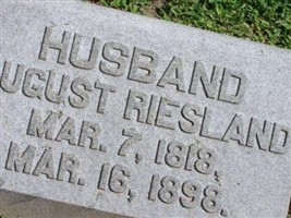 August Riesland August Riesland