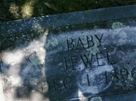 Baby Jewel Carson