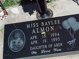 Baylee Almon