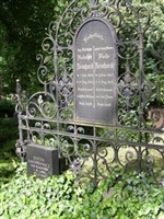 Bertha Reinhard Kantorowicz