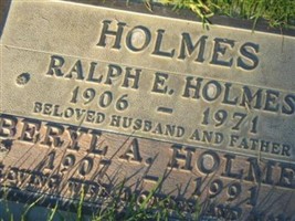 Beryl A Holmes