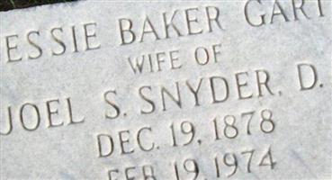 Bessie Baker Garth Snyder