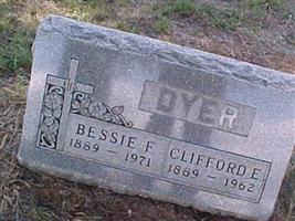Bessie F Dyer (2041740.jpg)