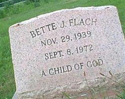 Bette Joyce Clark Flach (2016803.jpg)