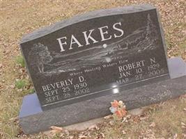 Beverly D Fakes